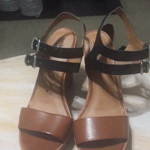 Mossimo Brown And Black Wedge Sandals